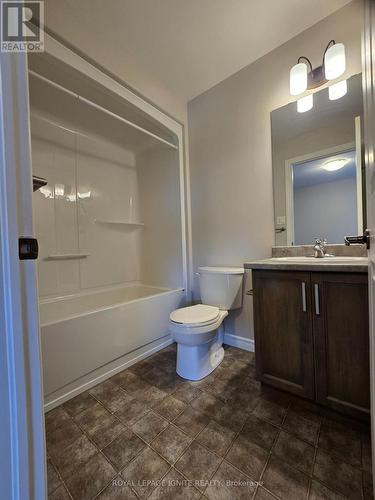 52 Cottonwood Drive, Belleville, ON 