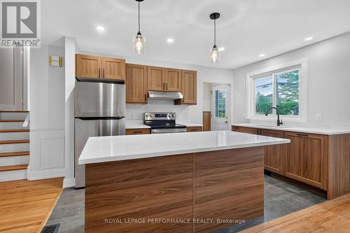 2337 Samuel Drive, Ottawa, ON 