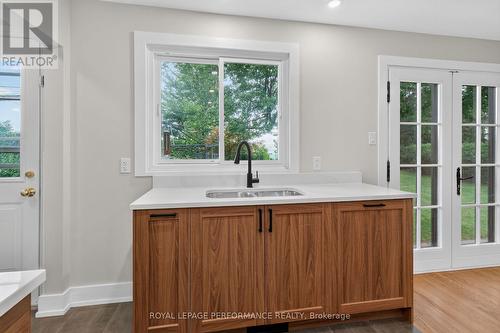 2337 Samuel Drive, Ottawa, ON 