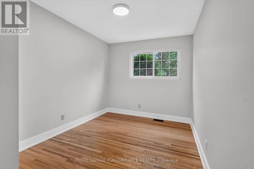 2337 Samuel Drive, Ottawa, ON 