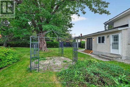 2337 Samuel Drive, Ottawa, ON 