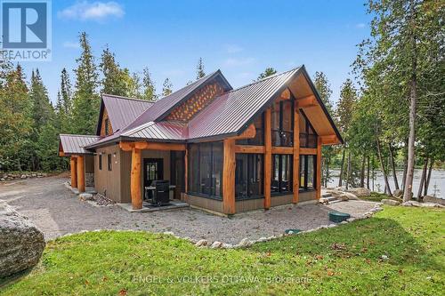 311 Clem Trail, Whitewater Region, ON 