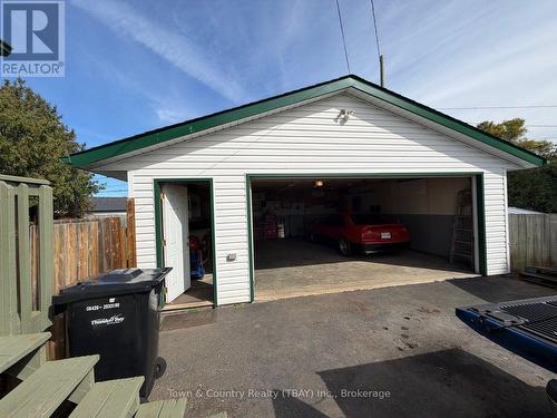 23 Gresley Court E, Thunder Bay (Current River), ON 