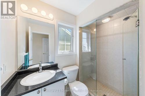 Primary ensuite - 75 Green Briar Drive, Collingwood, ON 
