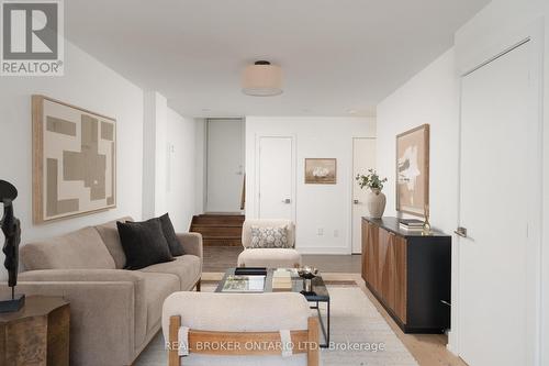 62A Perth Avenue, Toronto, ON 