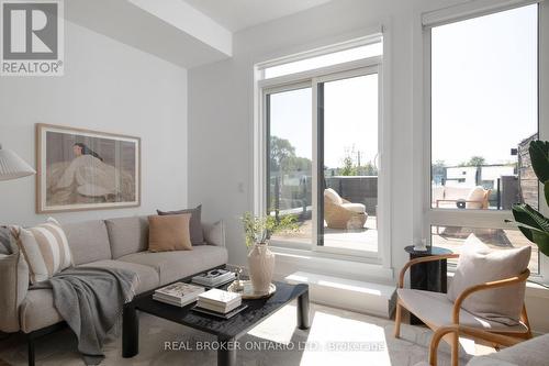 62A Perth Avenue, Toronto, ON 