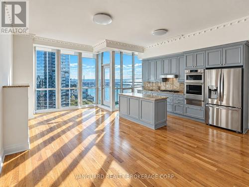 5104 - 16 Harbour Street, Toronto, ON 