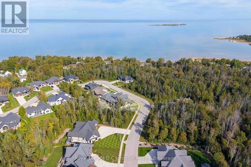 28 Lakeside Woods Crescent, Saugeen Shores, ON 