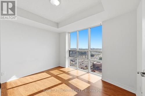 727 - 18 Mondeo Drive, Toronto, ON 