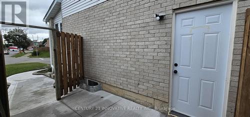 2 BLACKBURN CRESCENT , Ajax, Ontario L1S 5Z2 3