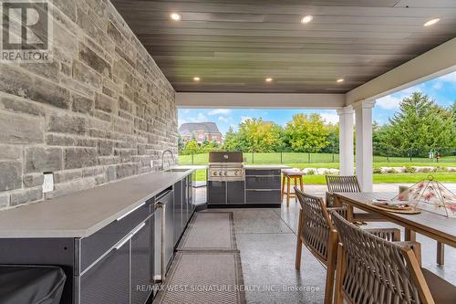22 Di Nardo Court, King, ON 