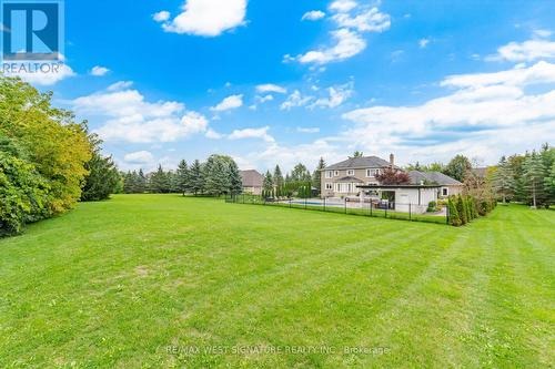 22 Di Nardo Court, King, ON 