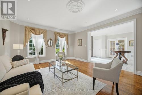 22 Di Nardo Court, King, ON 