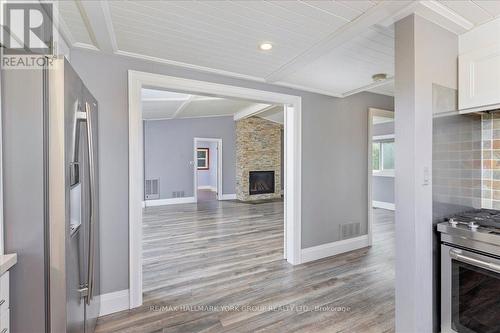 525 Lake Drive E, Georgina, ON 
