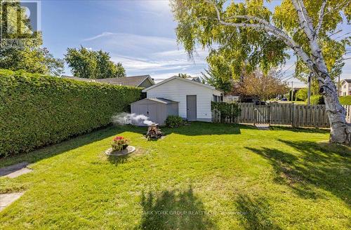 525 Lake Drive E, Georgina, ON 