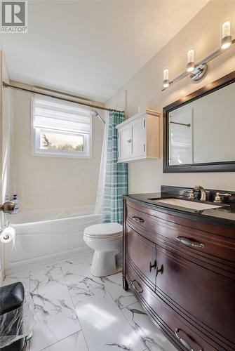 20 Harnum Crescent, Mount Pearl, NL 