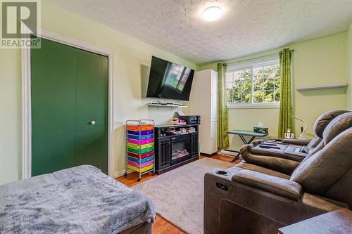 20 Harnum Crescent, Mount Pearl, NL 