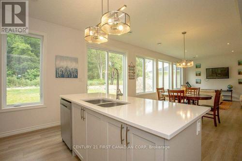 471 GEORGE STREET , Central Elgin (Port Stanley), Ontario N5L 0B1 4
