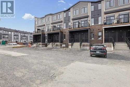 808 UTOPIE PRIVATE , Ottawa, Ontario K1W 0Y4 2
