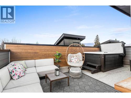 Roof top Patio Deck - 745 Morrison Avenue Unit# 4, Kelowna, BC 
