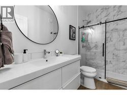 Bathroom 1 - 