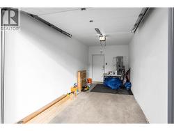 Garage detached private - 