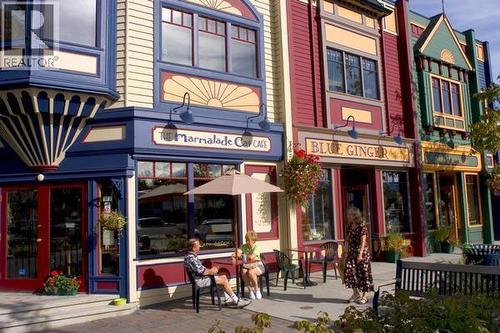 Marmalade Cafe on Pandosy - 745 Morrison Avenue Unit# 4, Kelowna, BC 