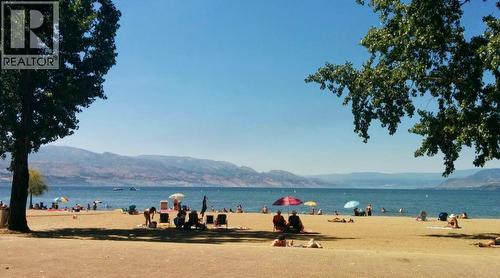 Gyro Beach - 745 Morrison Avenue Unit# 4, Kelowna, BC 