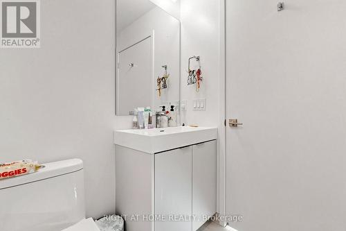 909 - 474 Caldari Road, Vaughan, ON 