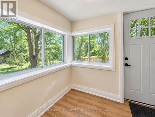 64 BLEEKER STREET , Orillia, Ontario L3V 5Z2 5