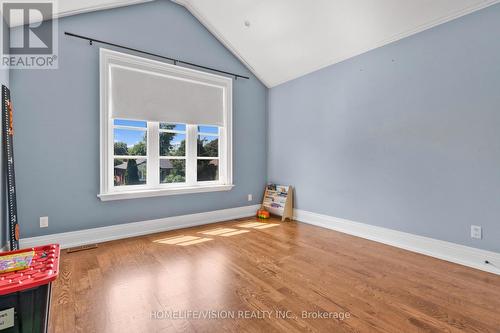 80 North Heights Road, Toronto, ON 