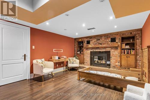 80 North Heights Road, Toronto, ON 