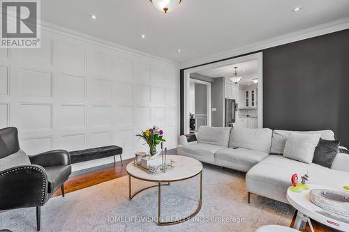 80 North Heights Road, Toronto, ON 