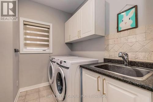 1087 Kestell Boulevard N, Oakville, ON 