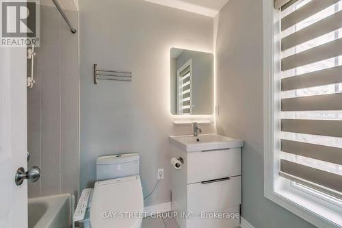 1087 Kestell Boulevard N, Oakville, ON 