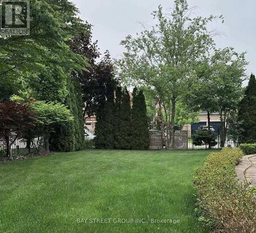 1087 Kestell Boulevard N, Oakville, ON 