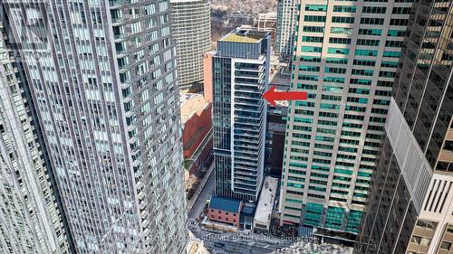 2501 - 771 Yonge Street, Toronto, ON 