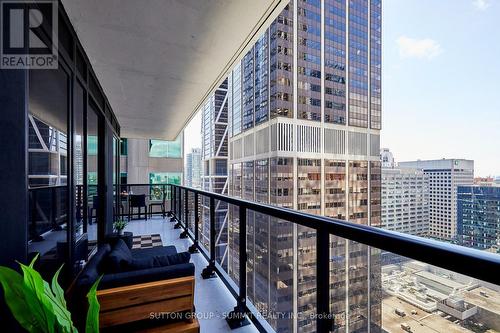 2501 - 771 Yonge Street, Toronto, ON 
