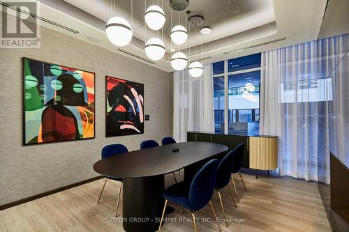 2501 - 771 Yonge Street, Toronto, ON 