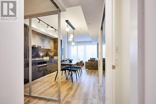 2501 - 771 Yonge Street, Toronto, ON 
