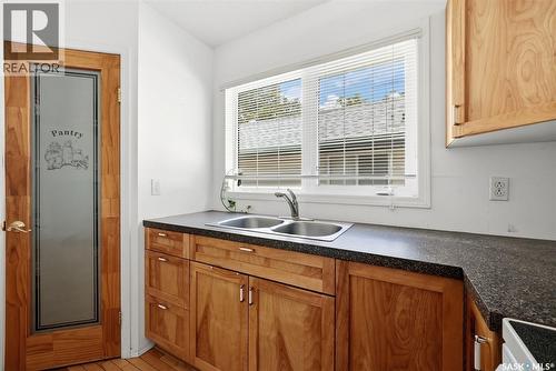 124 College Avenue, Regina, SK 