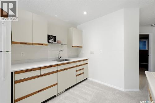 124 College Avenue, Regina, SK 