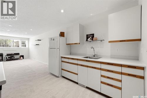 124 College Avenue, Regina, SK 