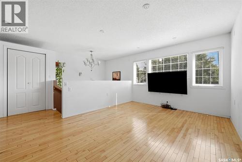 124 College Avenue, Regina, SK 
