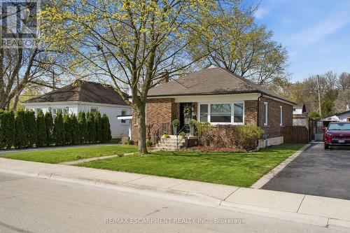 31 Cameron Avenue, Hamilton, ON 