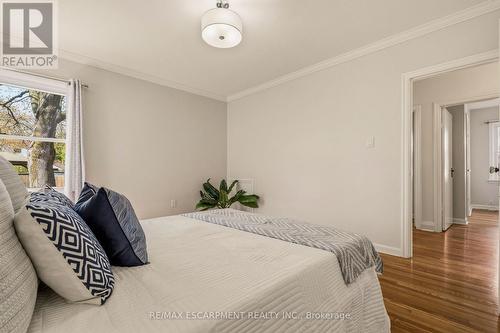 31 Cameron Avenue, Hamilton, ON 