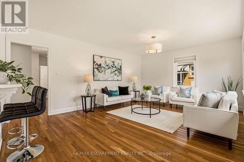 31 Cameron Avenue, Hamilton, ON 