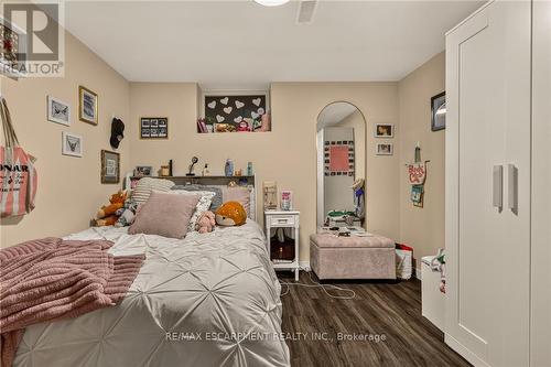 15 Mapes Avenue, Hamilton, ON 