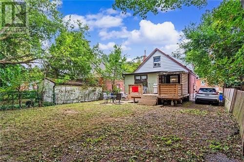 15 Mapes Avenue, Hamilton, ON 