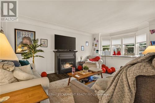 15 Mapes Avenue, Hamilton, ON 